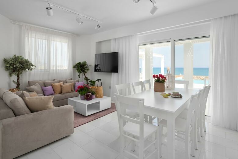 Maria & Nada Beachfront Villas