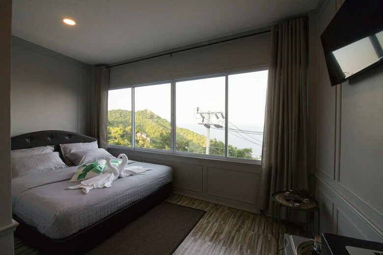 Hotel At Tanote