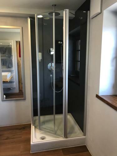 Hostal Gasthaus Schw�gele