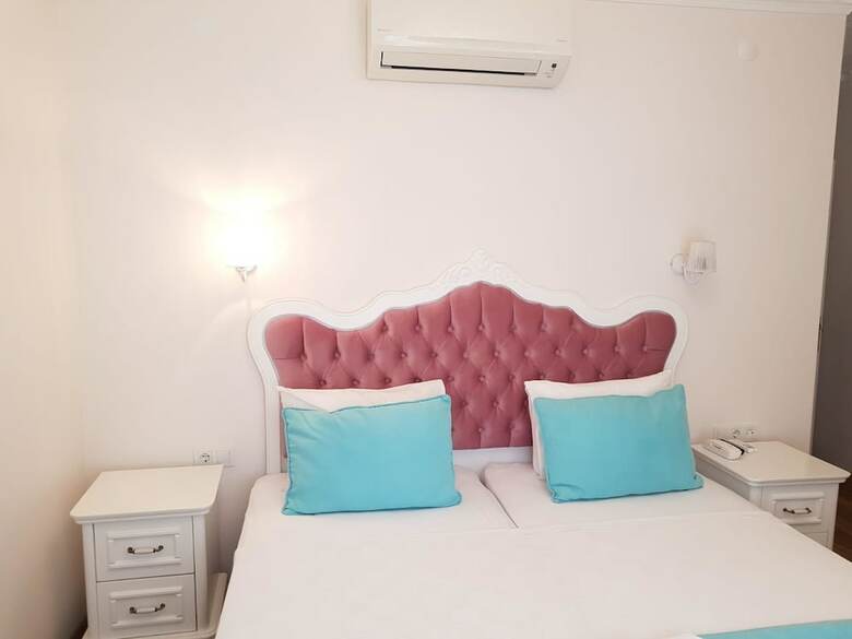 Hostal Yuva Hotel