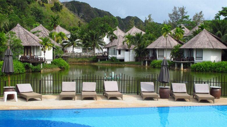 Hotel Peace Laguna Resort & Spa