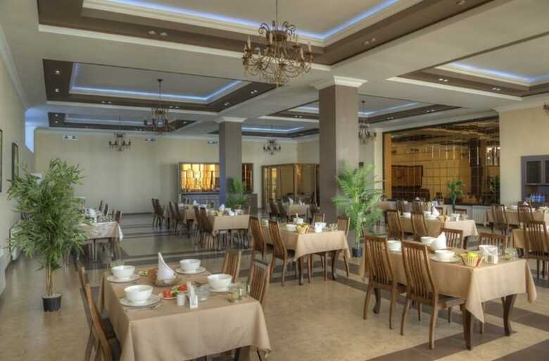 Shihov Hotel