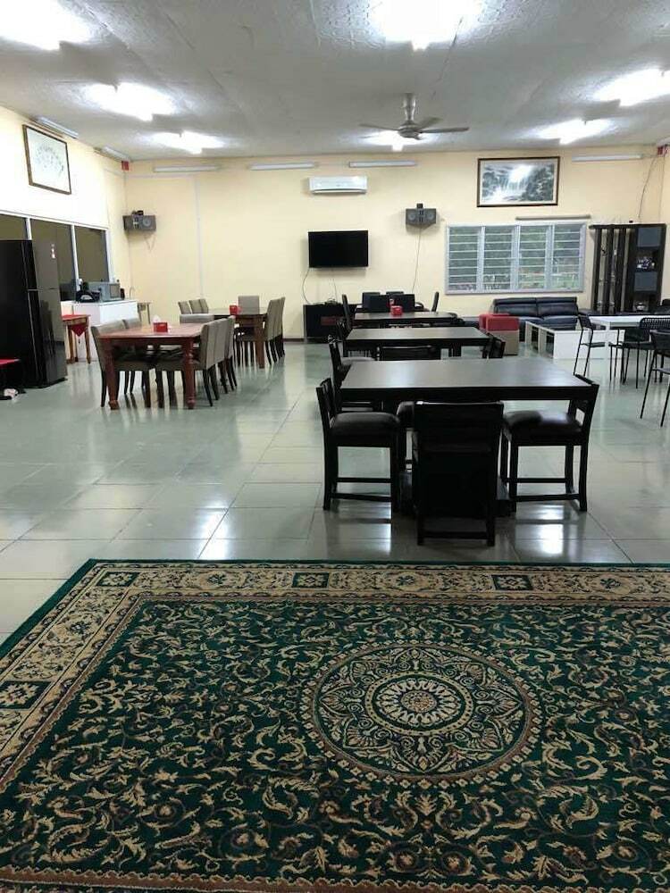 Hotel Kampung Janda Baik
