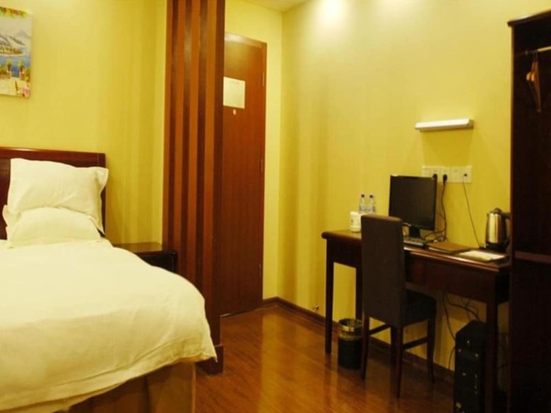 Greentree Inn  Zhenjiang Dashikou Express Hotel