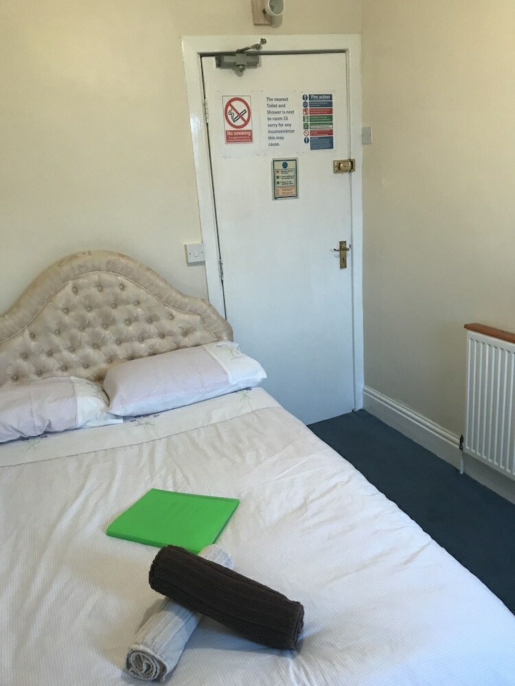 Hotel The Merlin
