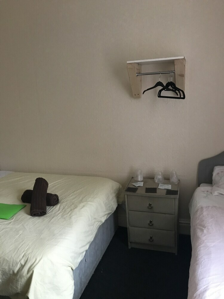 Hotel The Merlin