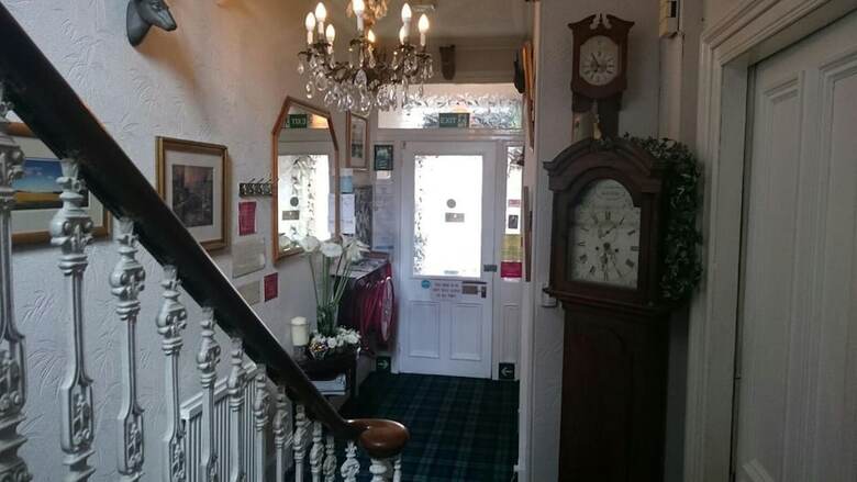Hotel Crawfords Guest House