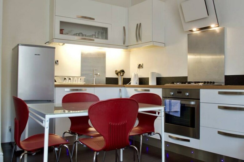 Apartamentos 2 Bedroom Flat Near Edinburgh City Centre