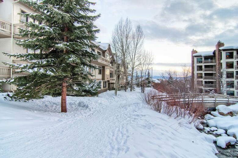 Ironwood Townhomes By Steamboat Resorts