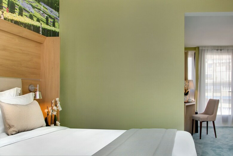 Les Jardins De Mademoiselle Hotel & Spa