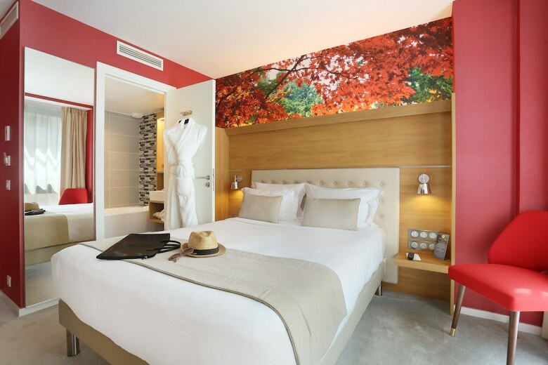 Les Jardins De Mademoiselle Hotel & Spa