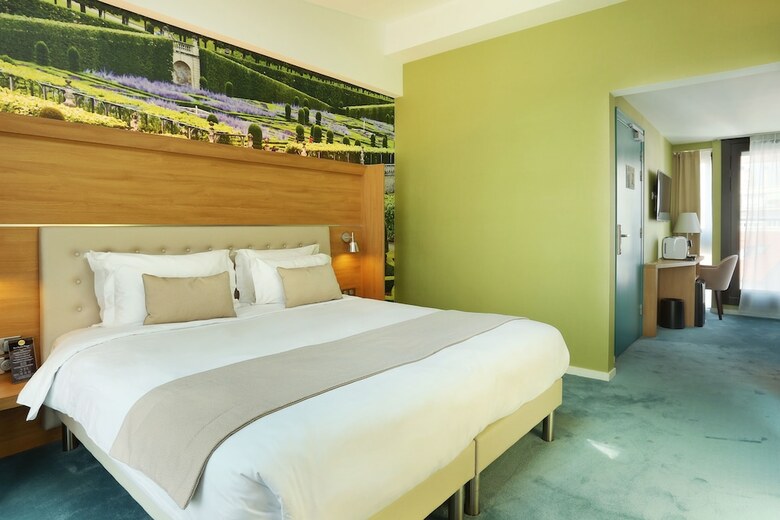 Les Jardins De Mademoiselle Hotel & Spa