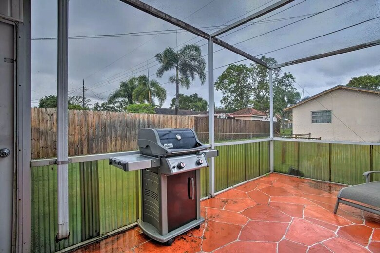 15 Mins To The Beach-coconut Creek