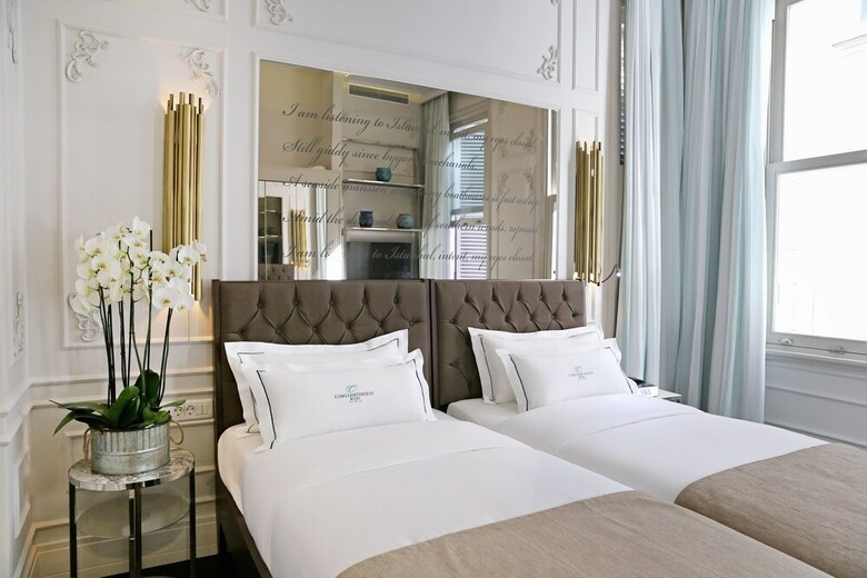 Fuga Hotel Constantinidis
