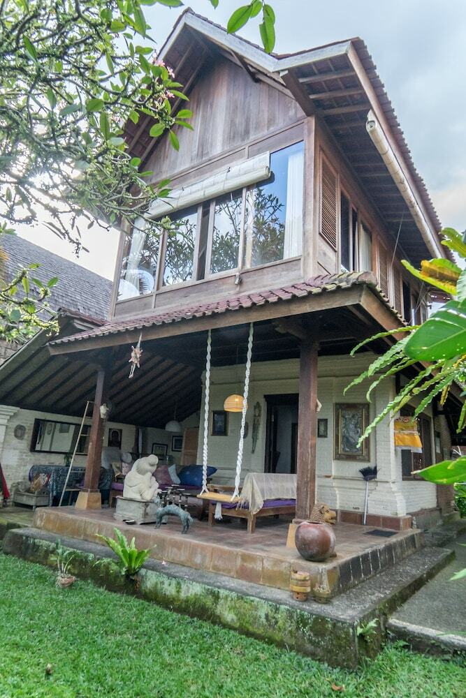 Bed & Breakfast Sari Bamboo Bungalows