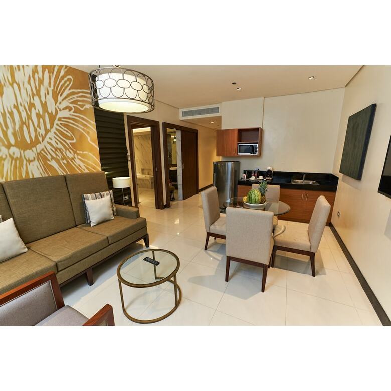 Summit Hotel Tacloban