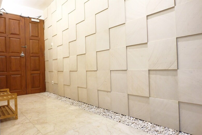 2 Bedroom Park Royale Apartment By Travelio