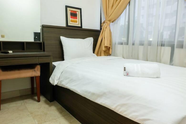 2 Bedroom Park Royale Apartment By Travelio
