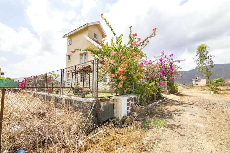 Villa Guesthouser 3 Bhk Bungalow C477