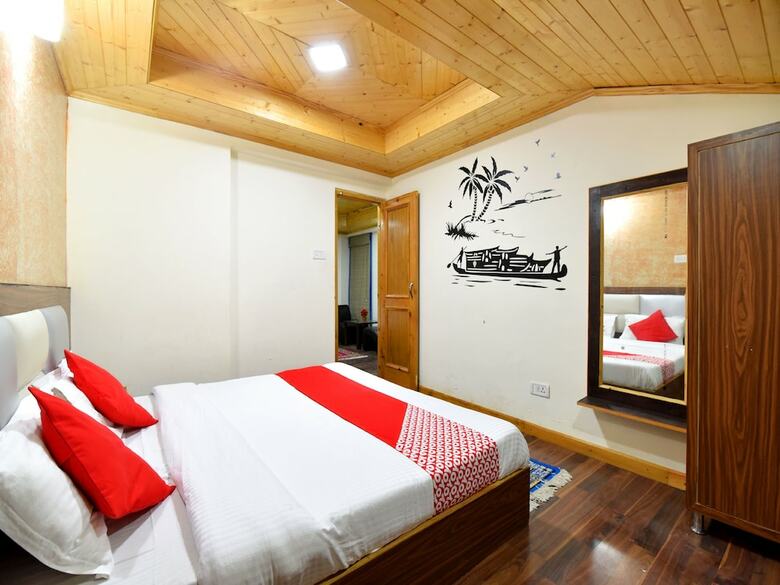 Hotel Oyo 13267 Hillside Valley