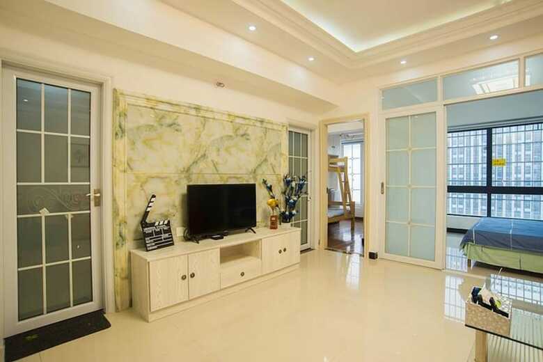 Xin Wo Hotel Apartment Railway Station