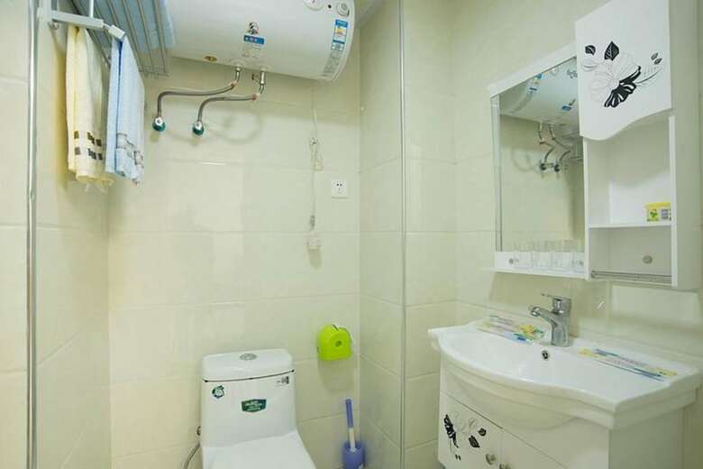 Xin Wo Hotel Apartment Railway Station