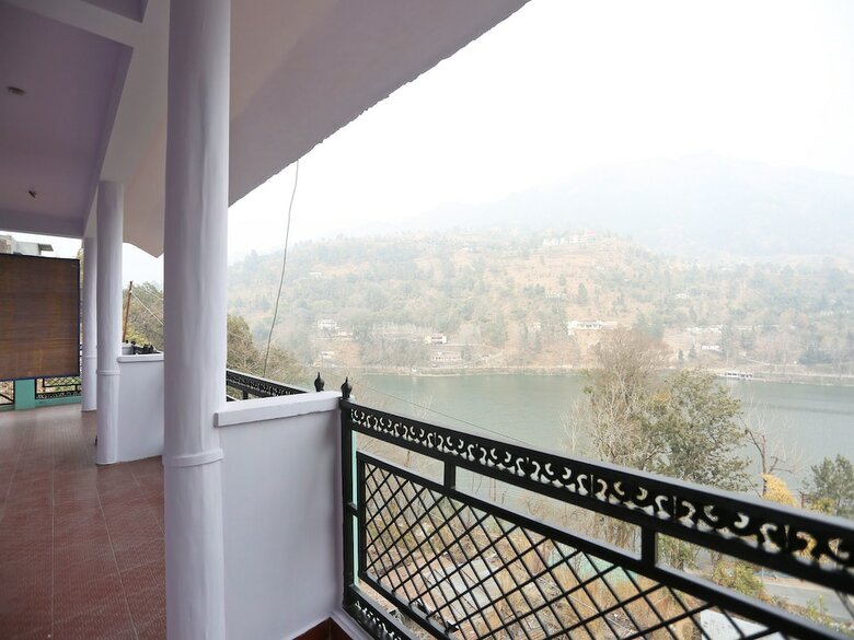 Hotel Oyo 12312 Home Lake View 2 Bhk Bhimtal