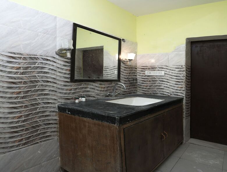Apartamentos Oyo 12487 Home Elegant 2bhk Clock Tower