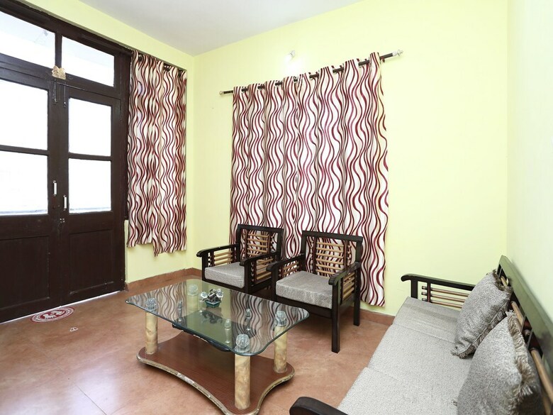 Apartamentos Oyo 12487 Home Elegant 2bhk Clock Tower