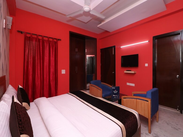 Hotel Oyo 13782 Om Villa