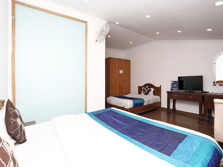Oyo 6119 Hotel Royal Classic
