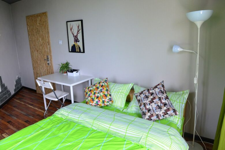 Hostal Xia Mai XI Hostel