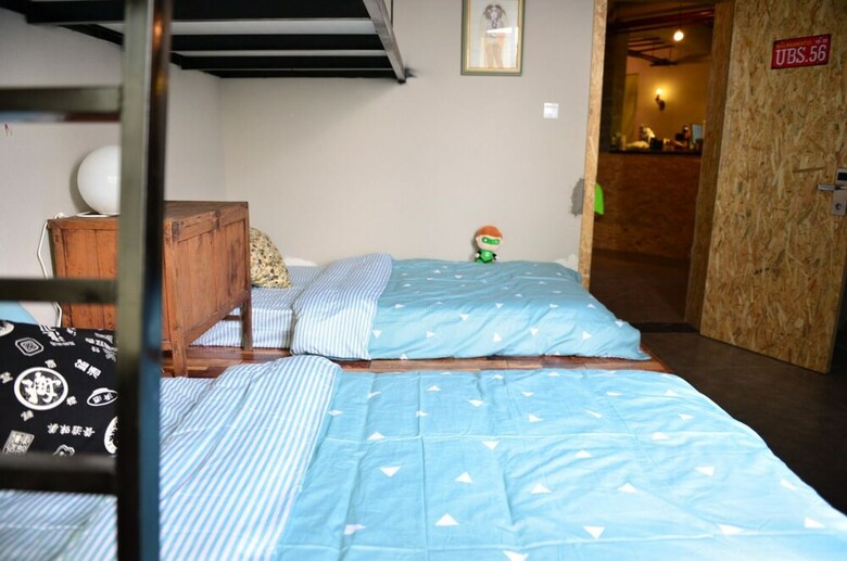 Hostal Xia Mai XI Hostel