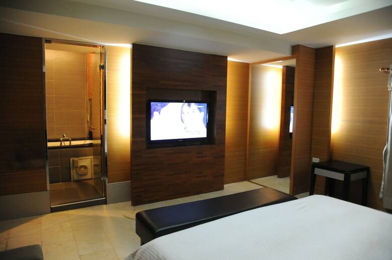 Michelle Hotel