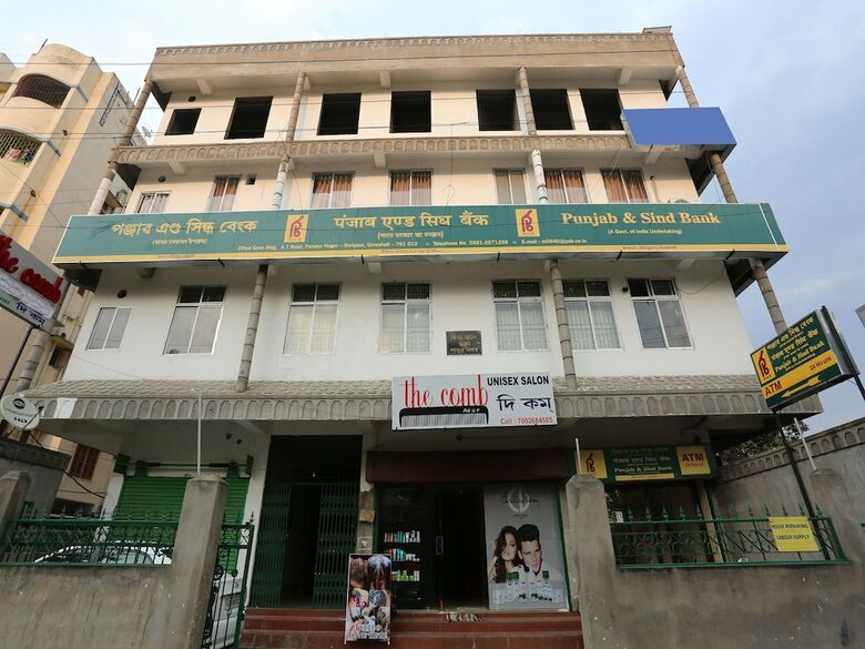 Hotel Oyo 13265 Aashray Guest House
