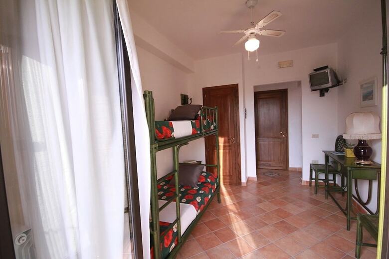 Bed & Breakfast Villa Basilio Accommodation
