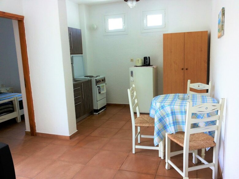 Dimitra Aparthotel