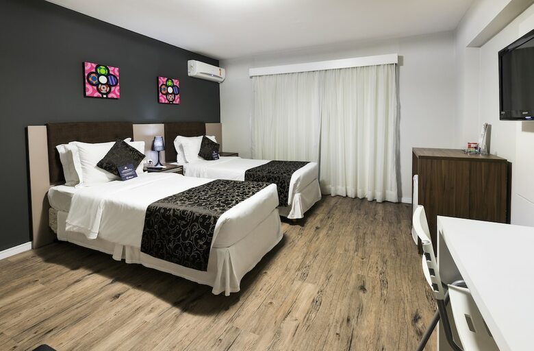 Sibara Flat Hotel & Conven�oes