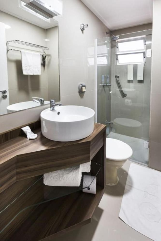 Sibara Flat Hotel & Conven�oes