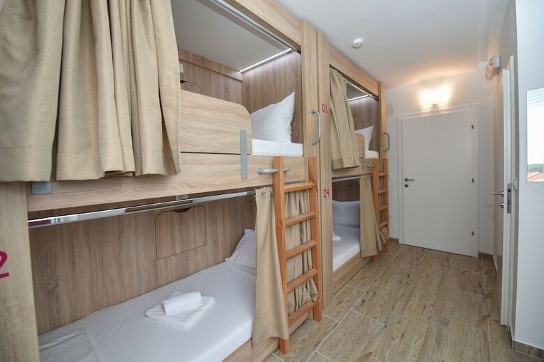 Hostal Hostel Zrce - Adults Only