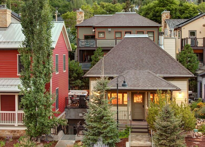 Abode On Park Ave