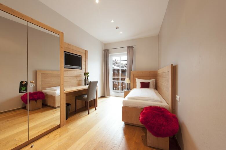 Hotel Q! Resort