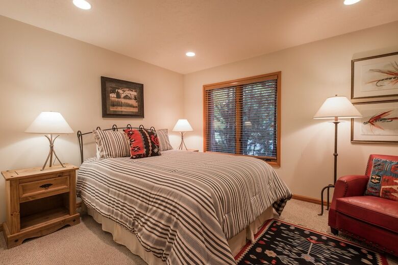 Abode In Deer Lake Village At Deer Valley