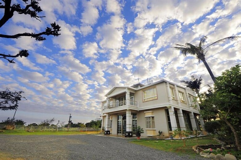 Bed & Breakfast Kenting Xinjing Huiguan