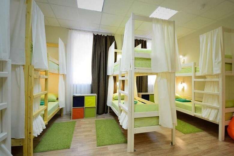Hostal Hostel Gostevoy Dom Nice