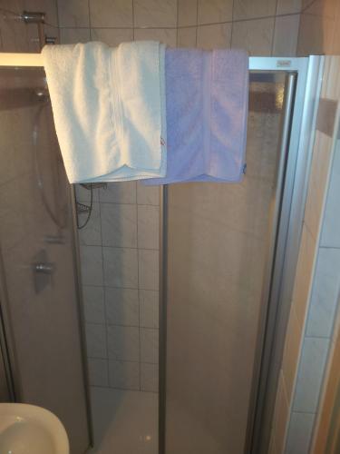 Hostal Gasthof Roth