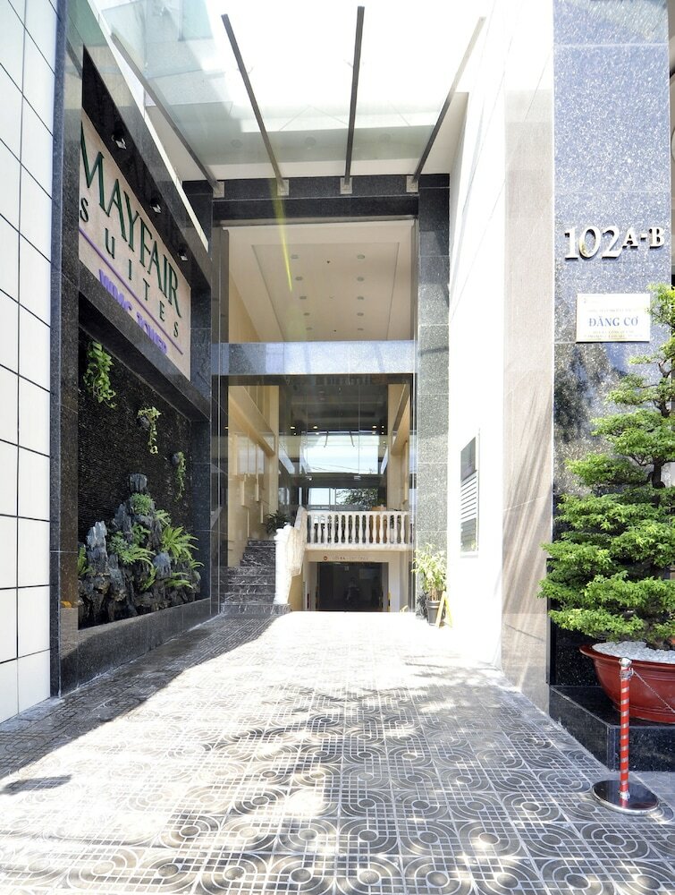 Apartamentos Mayfair Suites