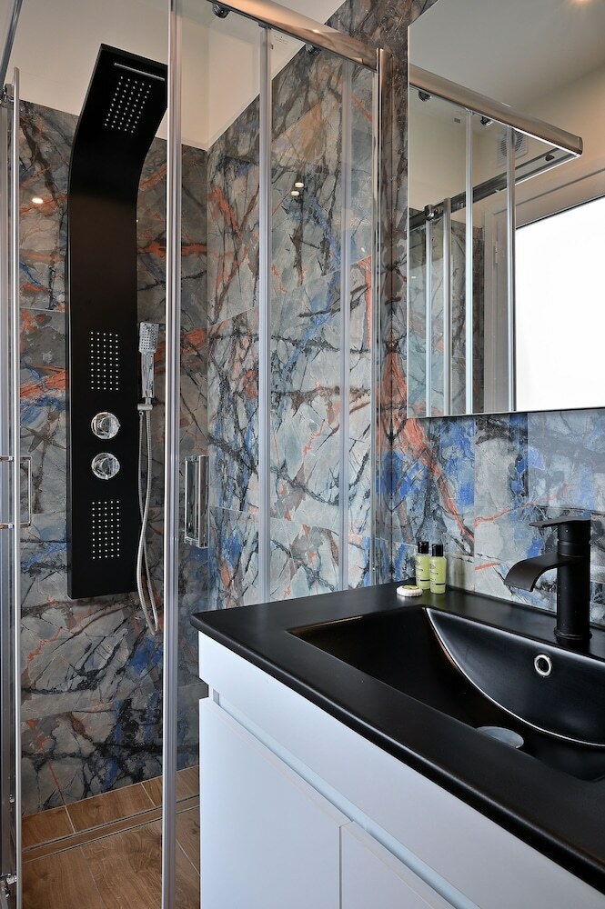 Hotel The Athens Version Luxury Suites
