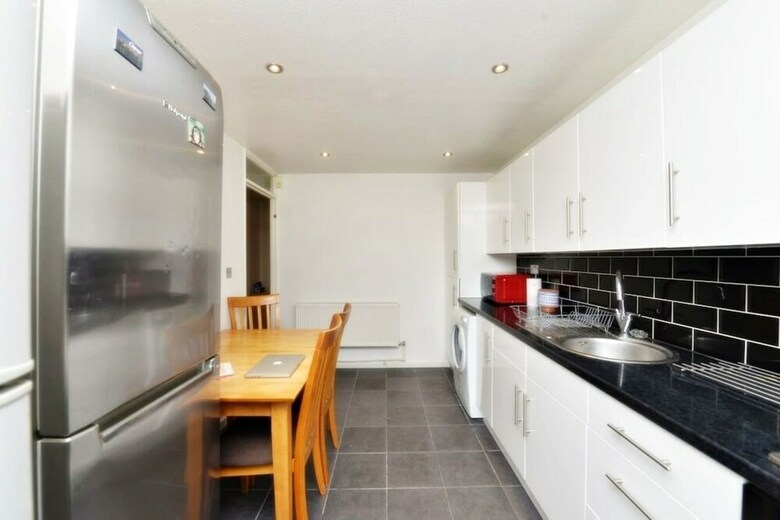Double Room, Amazing And Cozy Near Kennington