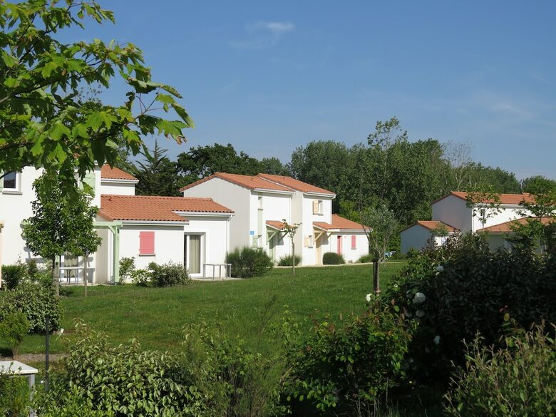 Hotel Les Vagues Bleues